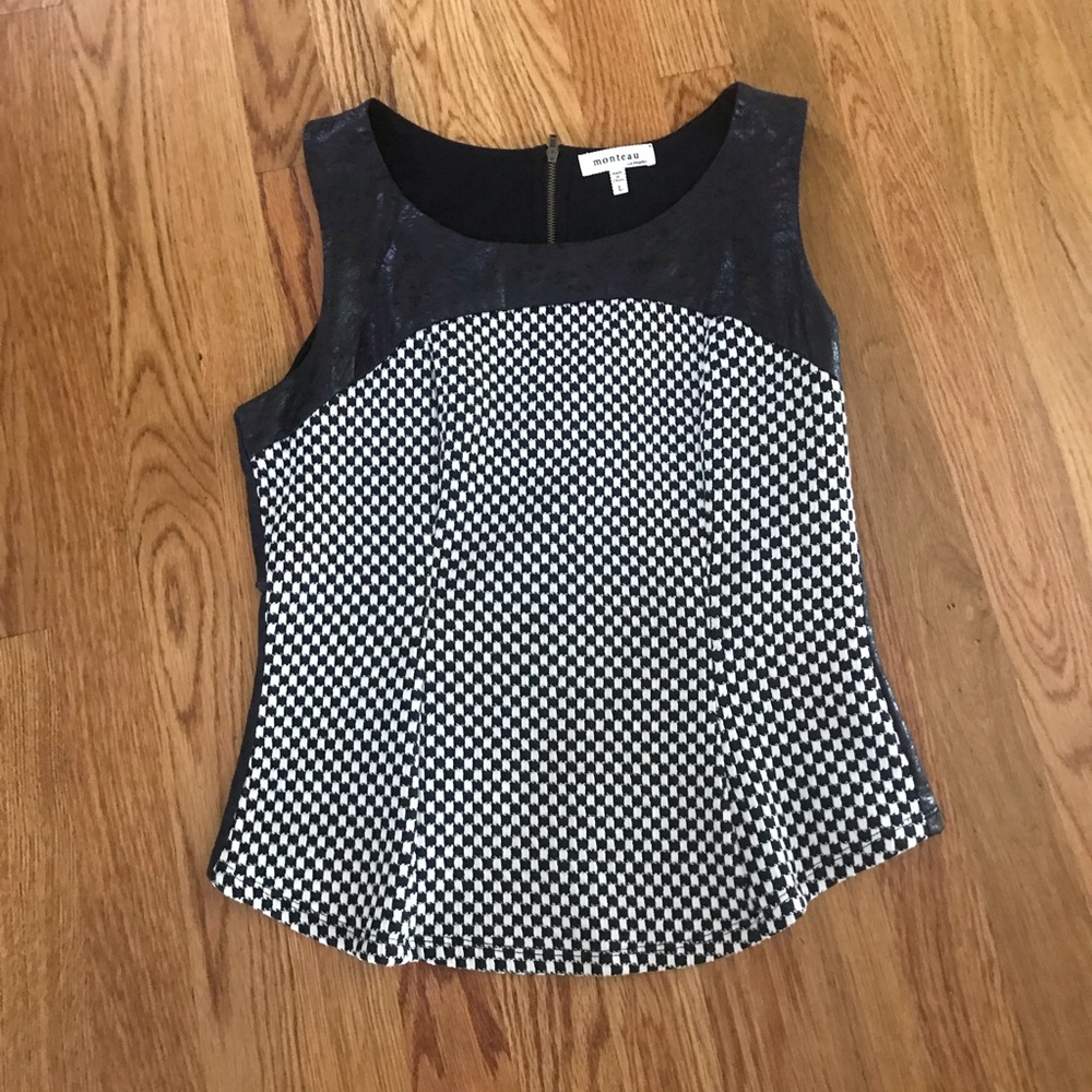 REDUCED 💜Gorgeous top-worn once!